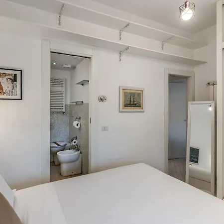 Apartment Dante Secret Rome